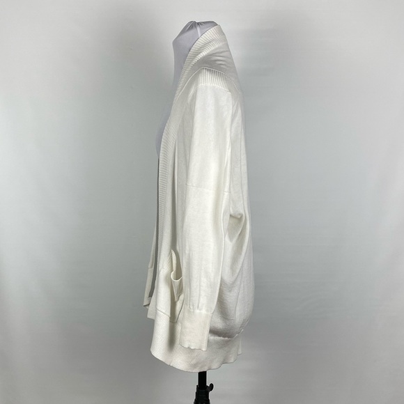 CAbi Day Sweater XS NWOT - Picture 7 of 8